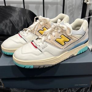 Sea salt yellow new balance 550s. brand new from hypebeast hong kong. men’s 9.